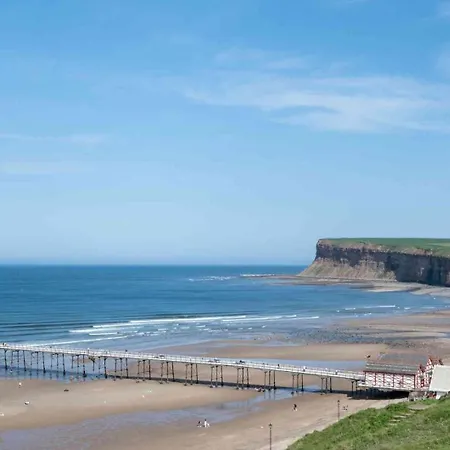 Captain's Deck Balcony Perfectlysaltburn Apartment Saltburn-by-the-Sea