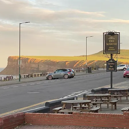 Captain's Deck Balcony Perfectlysaltburn Saltburn-by-the-Sea