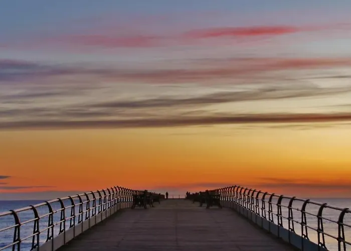 Captain's Deck Balcony Perfectlysaltburn Saltburn-by-the-Sea