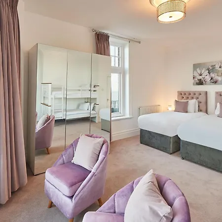 Captain's Deck Balcony Perfectlysaltburn *