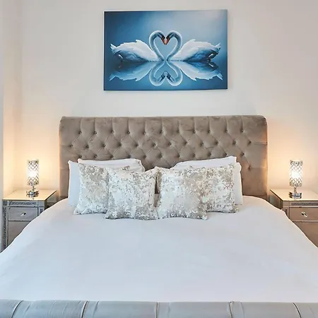 Captain's Deck Balcony Perfectlysaltburn Apartamento